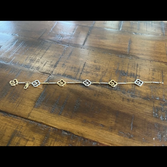 Diamond and 14kt Gold Bracelet - Picture 11 of 12